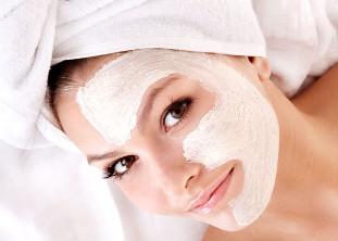 Mask for the treatment of wrinkles of the clay